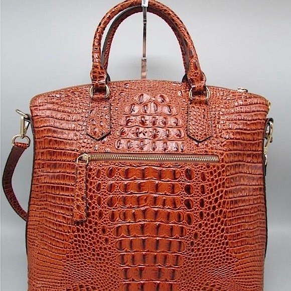 Vicenzo Brown Crocodile Embossed Leather Satchel, w gold lock & key, perfect - Picture 2 of 10